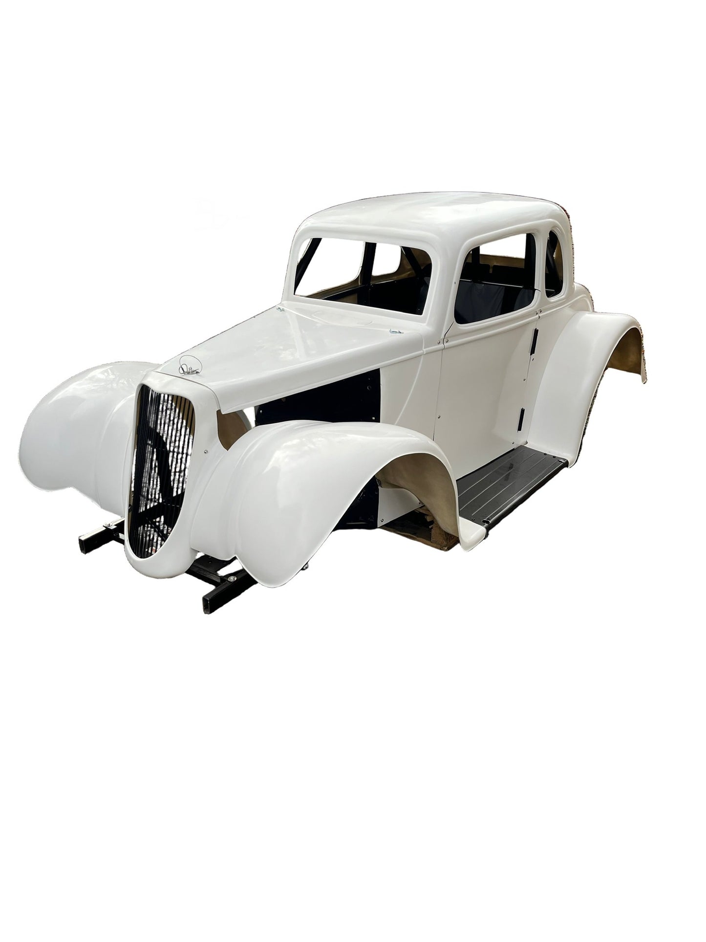 CHASSIS COUPE WITH ALL PANELS